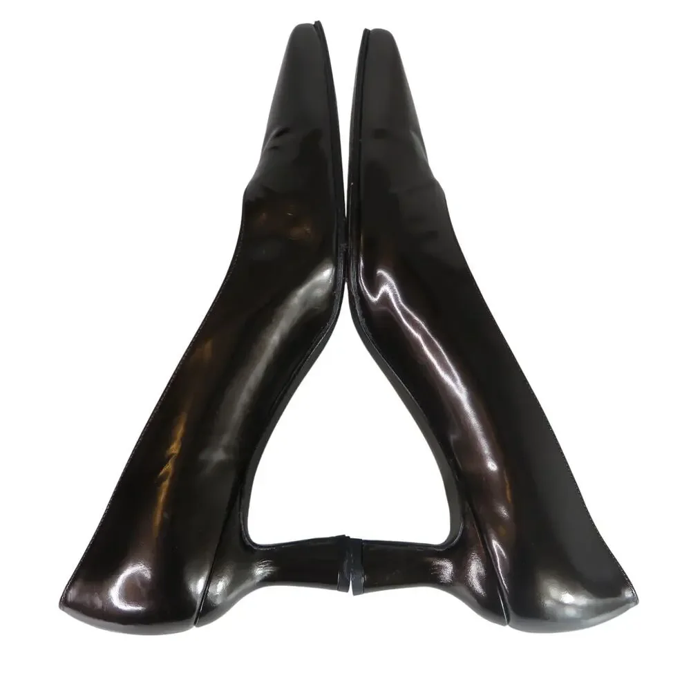 Vintage Stuart Weitzman Metallic Bronze Patent Leather Pumps Size 9 Kitten Heels